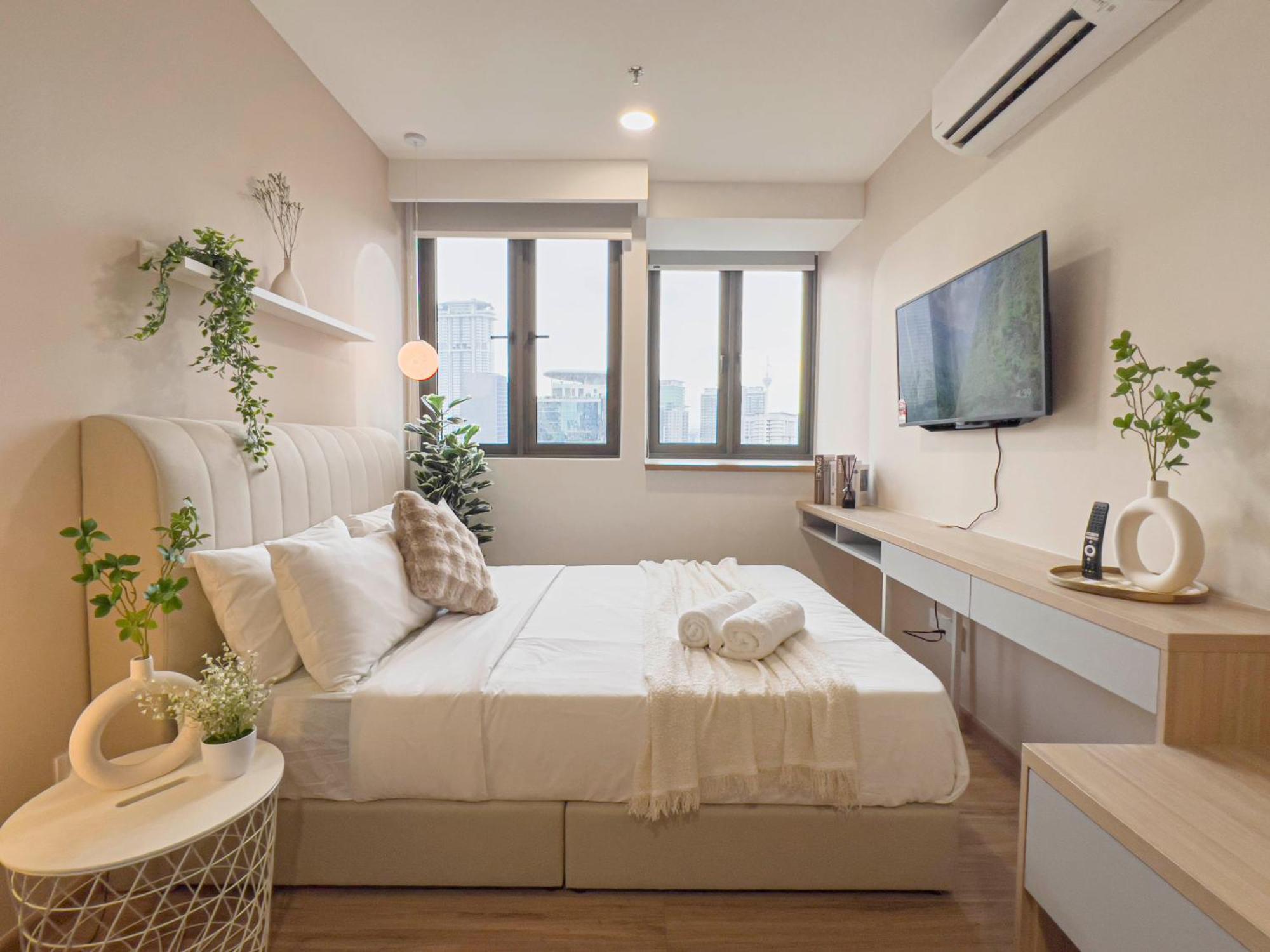Sky Pool Suites Kl Sentral - Riveria City Куала-Лумпур Экстерьер фото