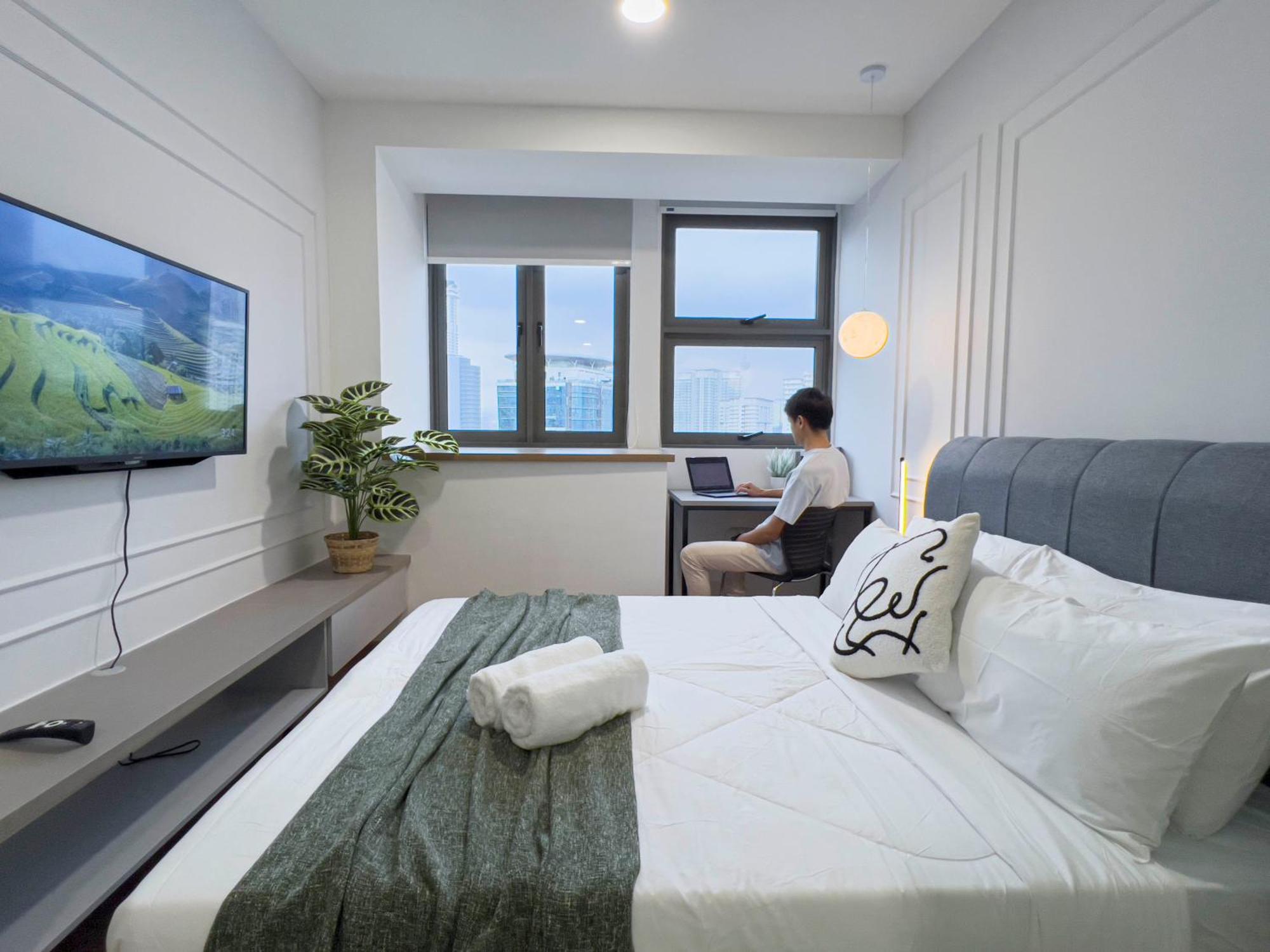 Sky Pool Suites Kl Sentral - Riveria City Куала-Лумпур Экстерьер фото