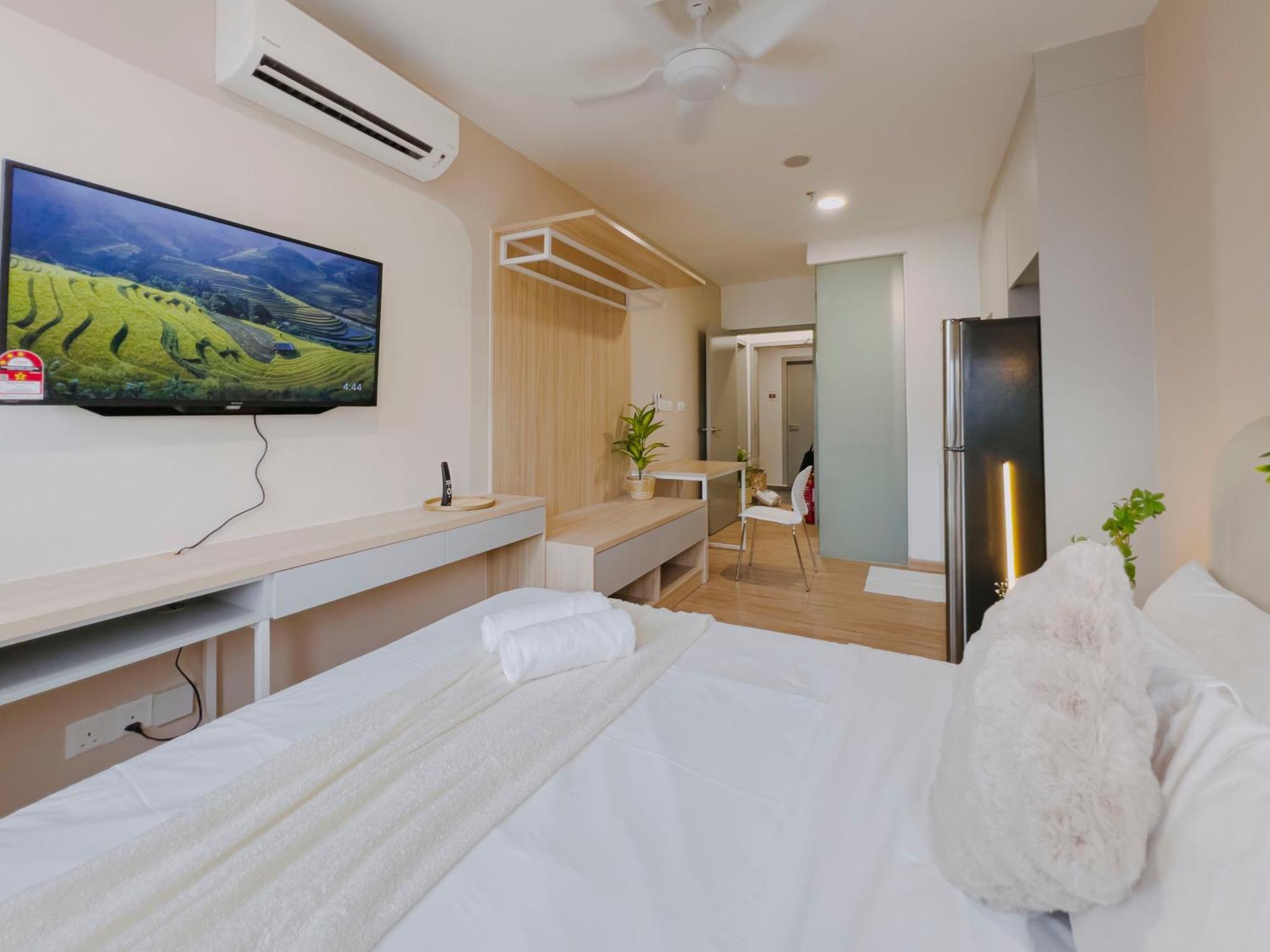 Sky Pool Suites Kl Sentral - Riveria City Куала-Лумпур Экстерьер фото